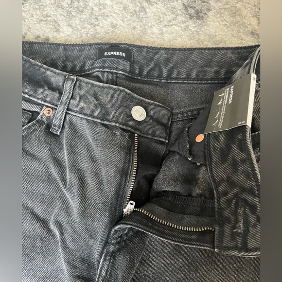 Express Modern Straight Low Rise Black Jeans size 6R - Picture 3 of 7